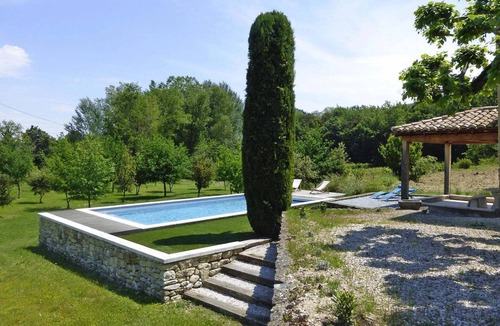 Malaucene Apartment | Malaucène Garden Apartment Stay