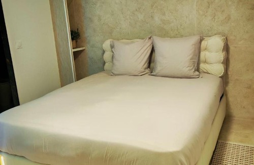 Beaucroissant House | Maloveroom, 2 Suites d'exceptions