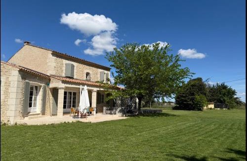 Arles Villa | Mas de Ceoulet - Villa de Luxe en Camargue