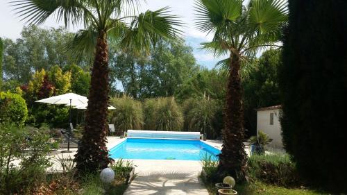 Le Thor Bed & Breakfast | Mas des Cigognes