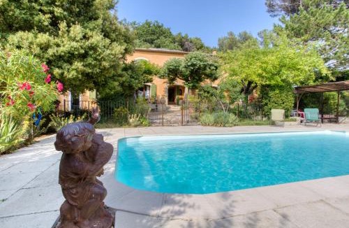 Mormoiron Bed & Breakfast | Mas du Bacalan