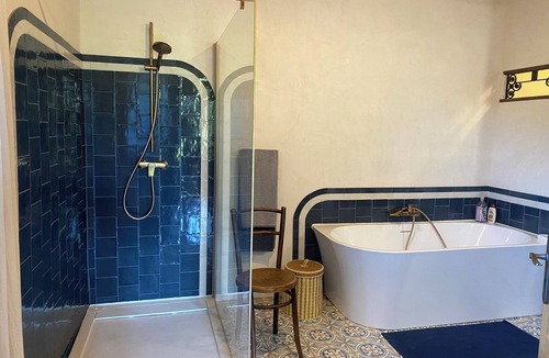 Caumont-sur-Durance House | Mas Pérussier, from dawn to dusk