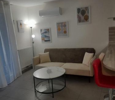 4th Arrondissement Apartment | MASSALIA FLAT Climatisé