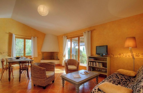 Monacia-d'Aullene House | Mastic - MONACIA D'AULLENE