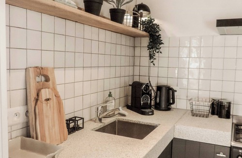 Mur-de-Barrez House | Medieval charm meets valley views in Aveyron