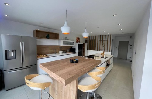 Les Issambres Villa | METERS FROM THE MEDITERRANEAN AMID ST. TROPEZ & ST. MAXIM