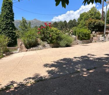 Zonza Villa | Mini villa de charme.
