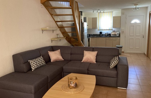 Pineto Villa | Mini villa T3 comfortable, garden, 150 m from the beach: 6 people