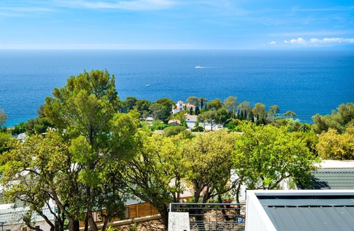 Le Dramont House | Mobil-Home Baia with Sea View and Private Terrace