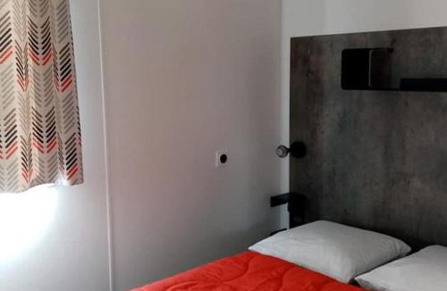 Treguennec Other | Mobil-home confortable avec terrasse à Tréguennec - API-1-52-1091