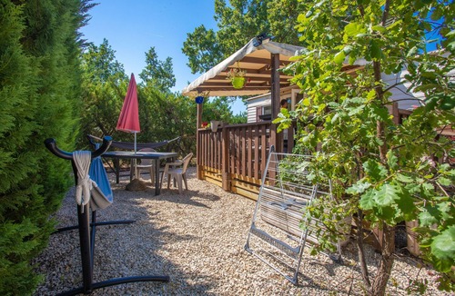 Sainte-Croix-du-Verdon House | Mobile Home 'Cocoon' with Lake View, Shared Pool and Air Conditioning