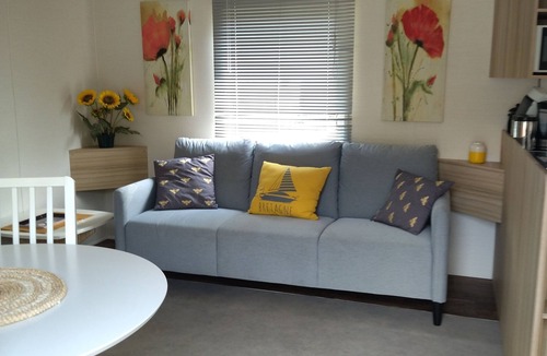Combourg House | MOBILE-HOME 38M² - 2 BEDROOMS - SLEEPS 4