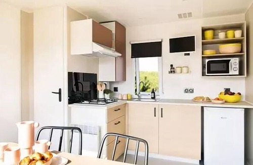 Nans-les-Pins House | Mobile Home | Comfort | 2 Bedrooms | 4 Guests | Small Terrace | A/C
