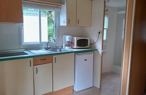 Pleaux House | Mobile home, pets welcome - 4 guests