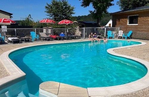 Gurmencon Ski Chalet | Mobile Home with Terrace in Gurmençon