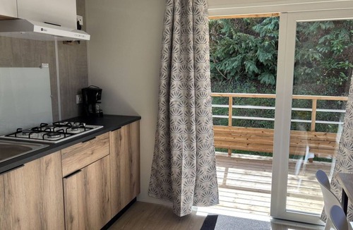 Guegon House | Mobile Home with Terrace in Guégon