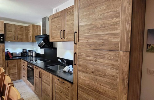 Les Gets Apartment | Modern apartment for 8 with WIFI and parking, Les Gets