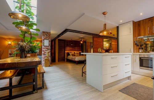 Riquier Condo | Modern loft - Nice - With parking - Air conditioning -Garden