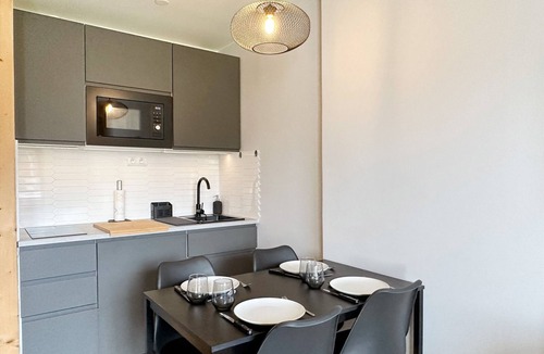 Samoens Apartment | Modern studio with balcony and parking in Samoëns