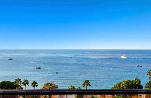 Cannes City Centre Hotel | Mondrian Cannes