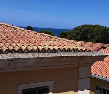L'Ile-Rousse Apartment | Monolocale centro L'Île Rousse a 100mt dalla spiaggia