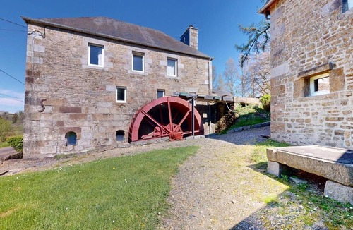 Le Gast House | Moulin du Gast 35 people: unusual housing,jacuzzi sauna billiards
