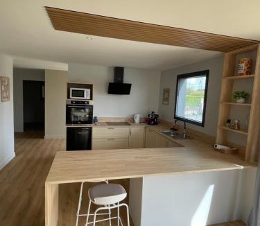 Plouigneau Villa | Mur des Horizons