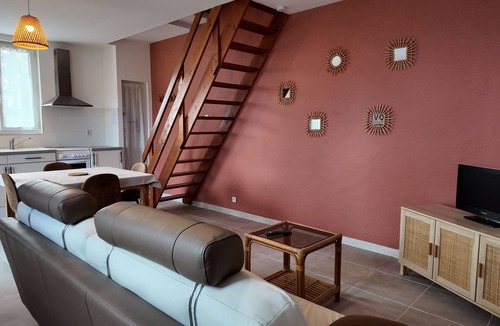 Soudan House | Nature Cottage – Peaceful stay & pool access – Les Gîtes du Petit Marcel