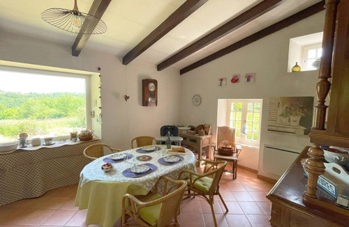 Pampelonne House | Nature, peace and comfort - Welcome to Maymac