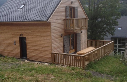 Mont-Dore Ski Chalet | New chalet in 2013, comfortable, wifi, walk-accessibility