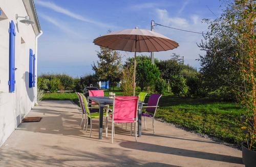Locmaria House | New comfortable house near beaches, 2 bedrooms