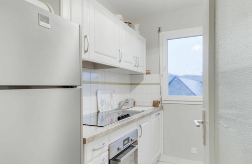 Dinard Apartment | Nice apartment for 3 people with WIFI, TV and balcony