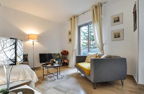 Le Suquet Apartment | Nice studio for two close to the beaches of Cannes