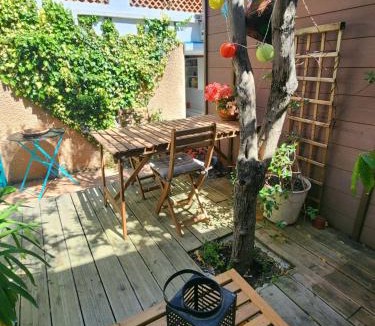 La Valette-du-Var Apartment | Nid douillet pour amoureux avec jacuzzi privatif