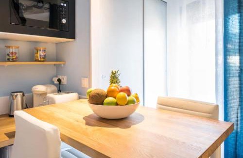 Saint-Genis-Laval Apartment | Night Express - Parking Gratuit Lyon Sud