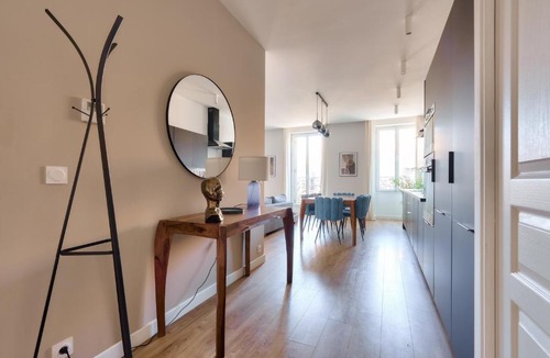 Prefecture Apartment | NOCNOC - Le Paraiso