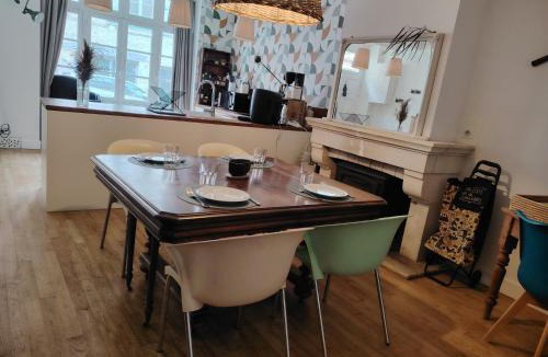Bourdeilles House | Nouveau - Maison de charme - Centre de Bourdeilles