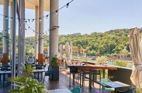 La Confluence Hotel | Novotel Lyon Centre-Confluence Bord de Saone