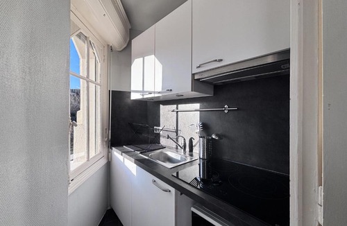 Chatel-Guyon Apartment | Nuit Panoramique - Studio - Wifi - 2 pers