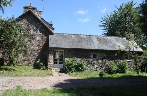 Saint-Alban Cottage | Old Rectory comfort, land and sea - 6 pers - 5 kms from the beach