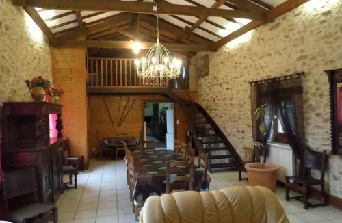 Saint-Andre-de-Najac House | Old renovated farmhouse with heated pool