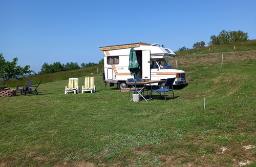 Saint-Barthelemy-le-Plain House | Overnight stay in a vintage camper