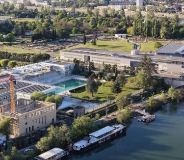 Centre Ville Boat Rental | Péniche MyAmore