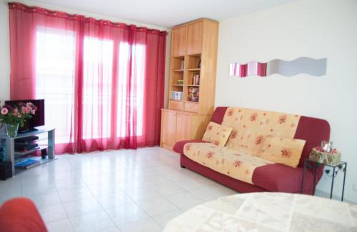 Antibes Old Town Apartment | Palais Alexandra