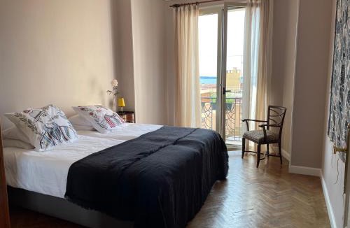 Riou - Petit Juas - Av de Grasse Apartment | Palais Gothique
