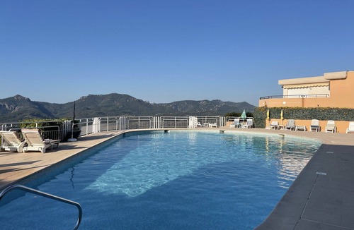 Mandelieu-La-Napoule Apartment | Panoramic sea view appartement