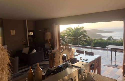 Portigliolo Villa | Panoramic Sea View Villa – Heated Pool
