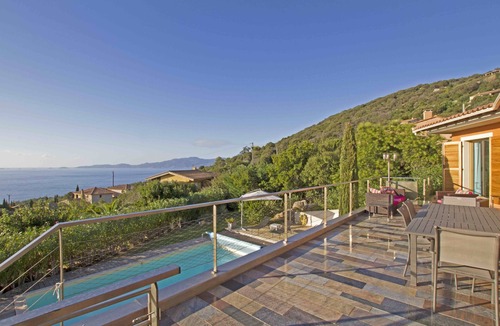 Portigliolo Villa | Panoramic Sea View Villa – Heated Pool