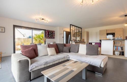 Trevignon House | Paradi Bleu