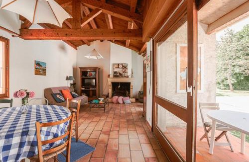 Le Chateau-d'Oleron House | Paradis de verdure à Gibou